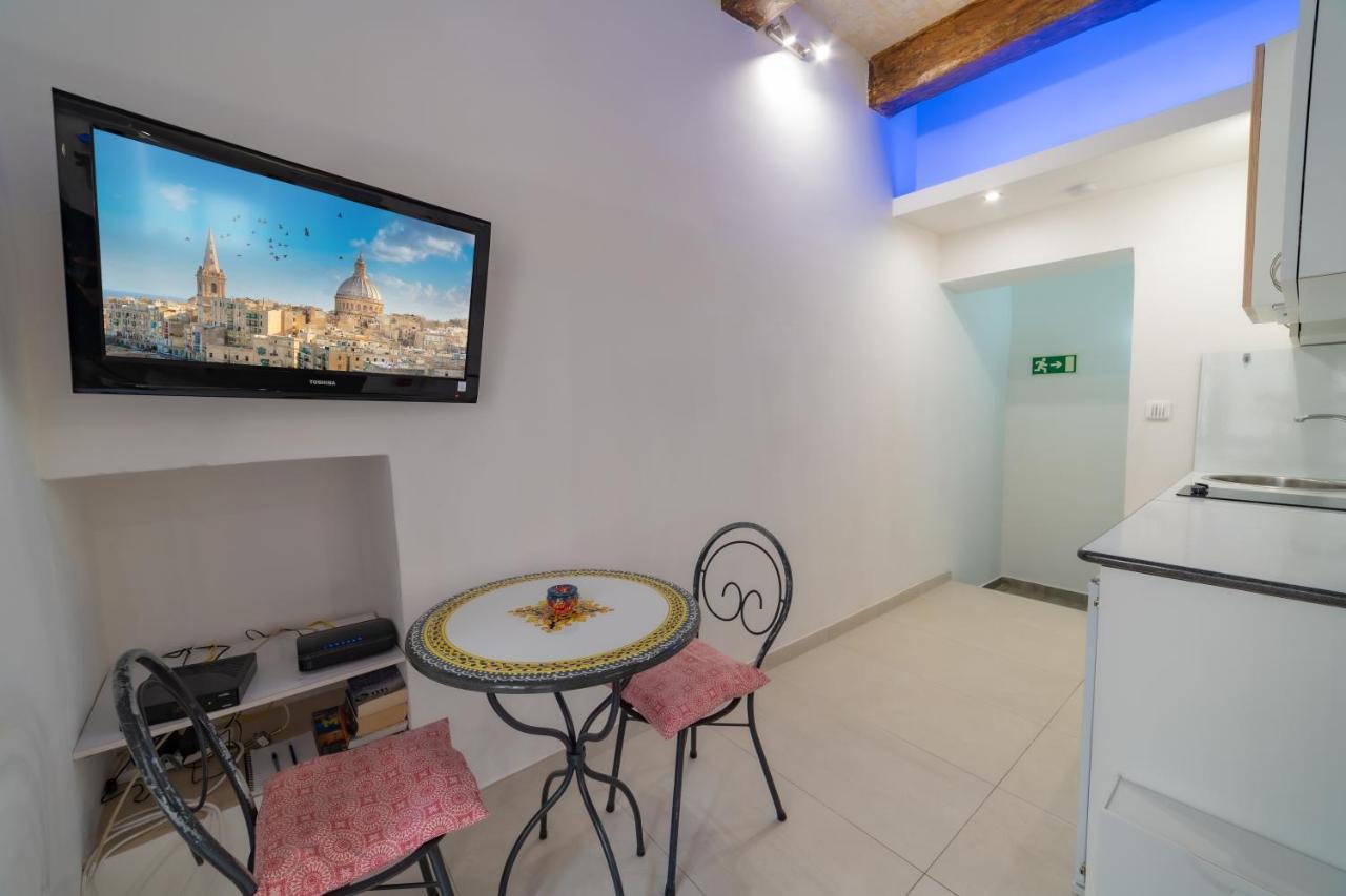 Jbo - In The Heart Of Valletta Apartment Exterior foto